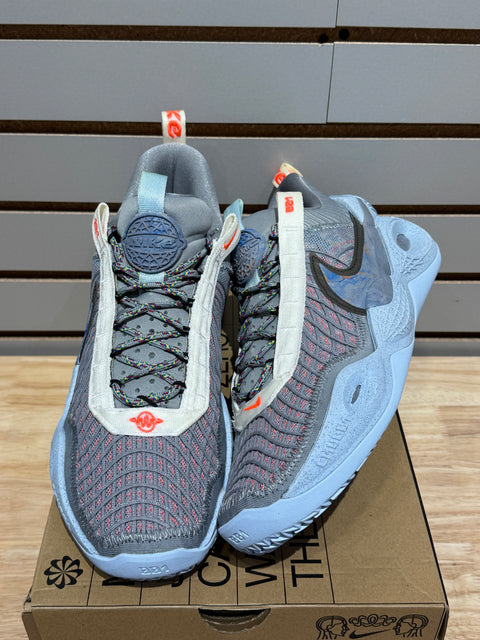 Nike Cosmic Unity Space Hippie Sz 11