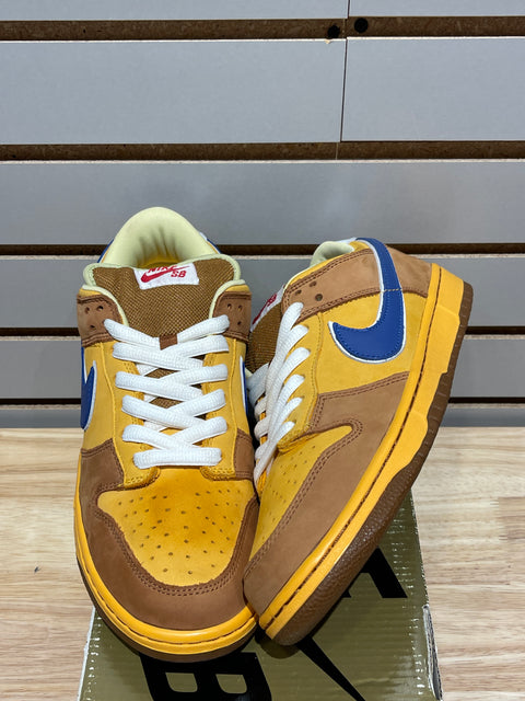 Nike SB Dunk Low Newcastle Brown Ale Sz 9