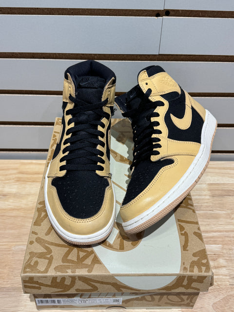 Jordan 1 Retro High OG Heirloom Sz 10