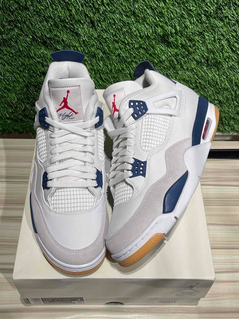 Jordan 4 Retro SB Navy Sz 11.5M