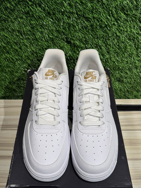 Nike Air Force 1 Low LX White Pendant (Women's) Sz 7M/8.5W