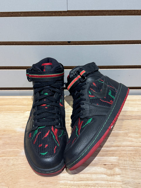 Jordan 1 Retro High Strap A Tribe Called Quest Sz 9.5