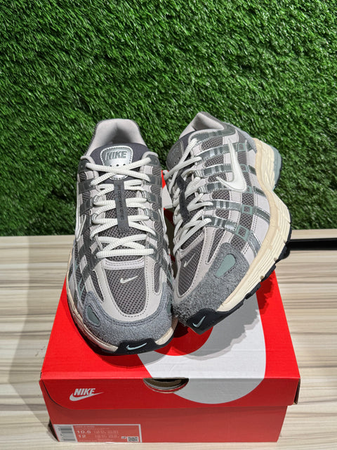 Nike P-6000 Flat Pewter Sz 10.5M
