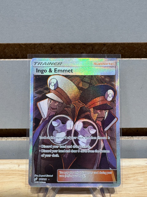 Ingo & Emmet (Full Art) - Pokemon SM - Team Up (SM9)