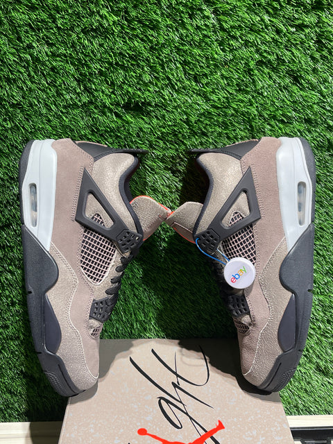 Jordan 4 Retro Taupe Haze