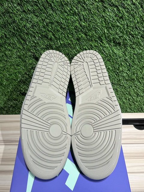 Jordan 1 Retro Low OG Zion Williamson Voodoo Alternate