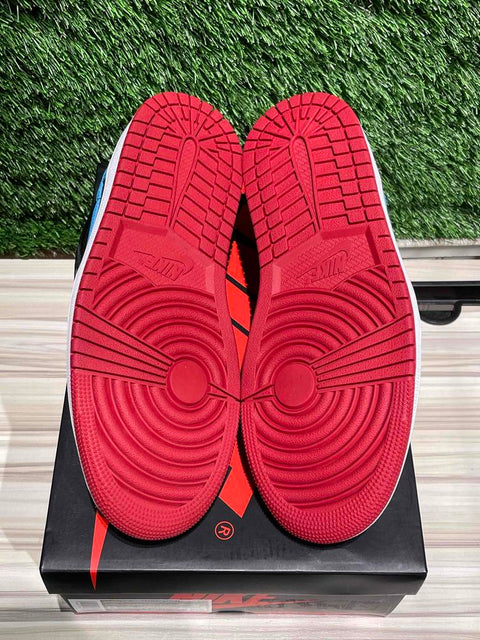 Jordan 1 Retro Low OG NC to Chi (Women's) Sz 6.5M/8W