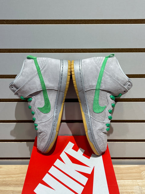 Nike SB Dunk High Silver Box Sz 8