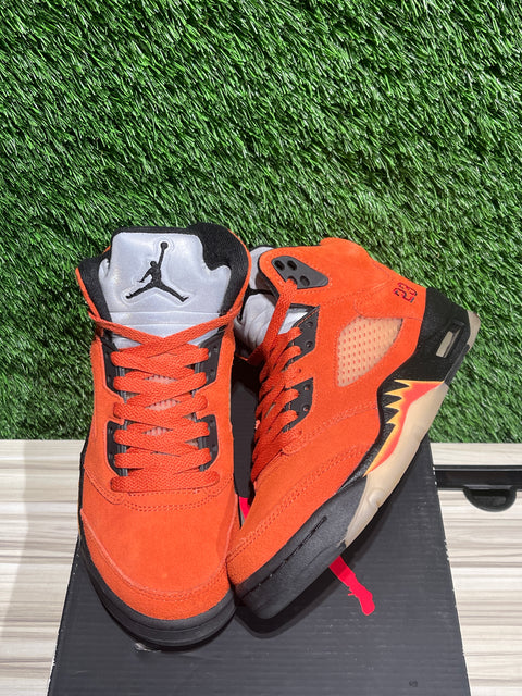 Jordan 5 Retro Dunk on Mars (Women's) Sz 5M/6.5W