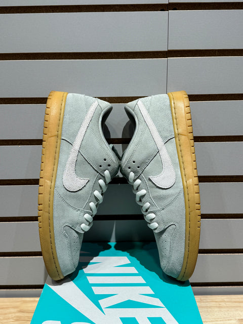 Nike SB Dunk Low Island Green Gum Sz 11.5M