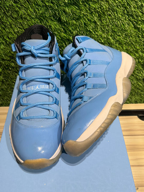 Jordan 11 Retro Pantone Sz 10
