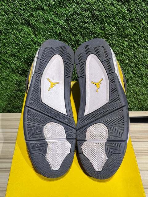 Jordan 4 Retro Lightning (2021) Sz 10M