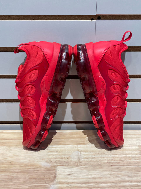 Nike Air VaporMax Plus Triple Red Sz 9