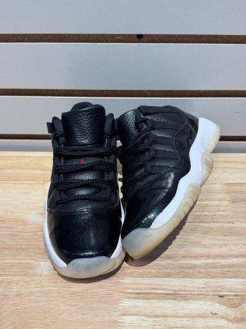 Jordan 11 Retro Low 72-10 (GS) Sz 4Y
