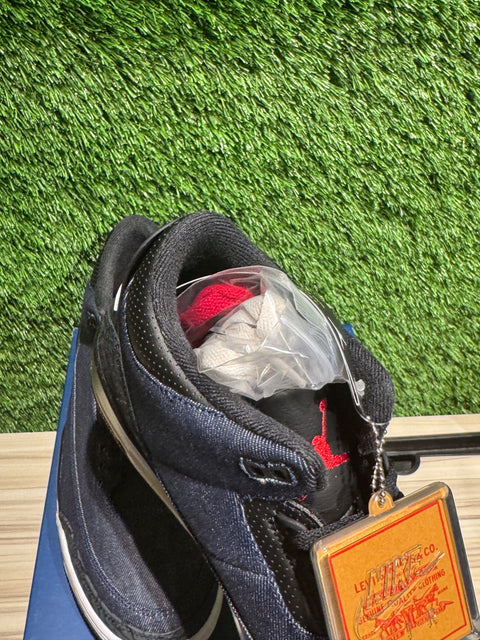 Jordan 3 Retro Levi’s Indigo Sz 11