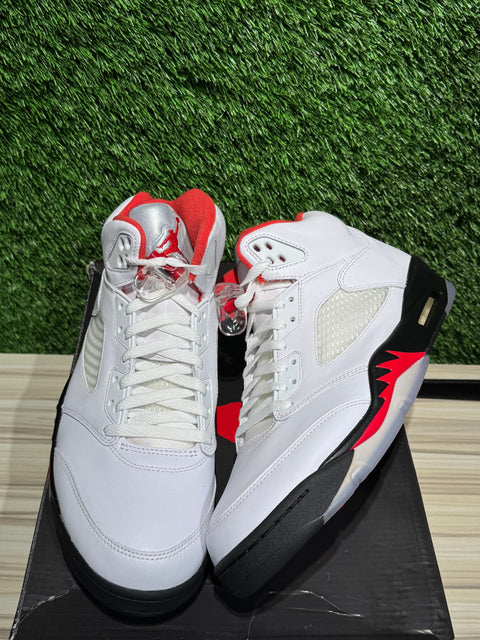 Jordan 5 Retro Fire Red Silver Tongue (2020) Sz 11M