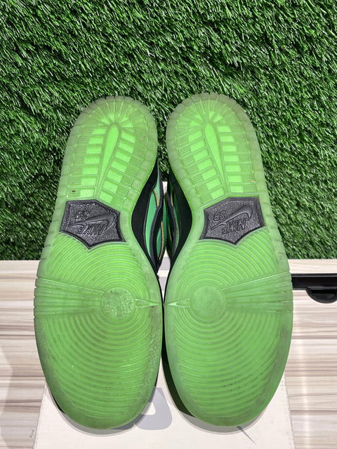 Nike SB Dunk Low The Powerpuff Girls Buttercup