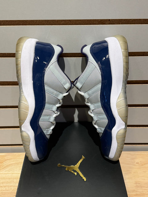 Jordan 11 Retro Low Georgetown Sz 8