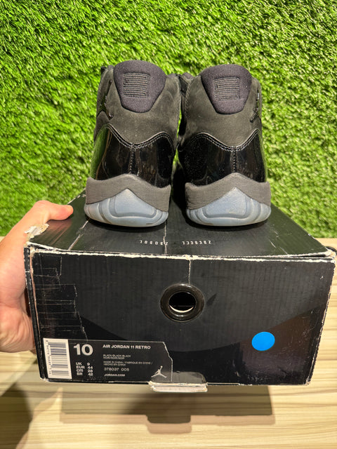 Jordan 11 Retro Cap and Gown Sz 10M