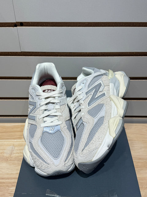 New Balance 9060 Lunar New Year Timberwolf Grey Sz 8
