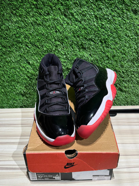 Jordan 11 Retro Playoffs Bred (2019) Sz 10.5M