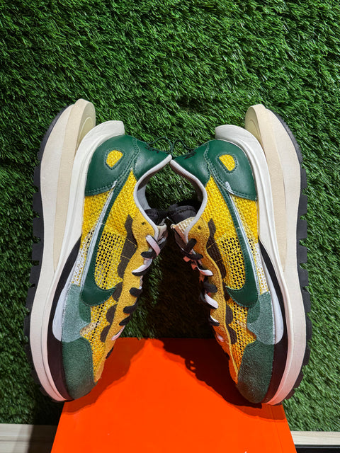 Nike Vaporwaffle sacai Tour Yellow Stadium Green Sz 10.5M