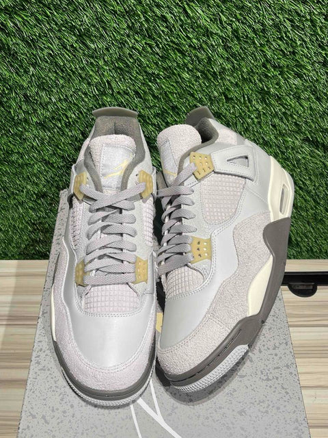 Jordan 4 Retro SE Craft Photon Dust SZ 11.5