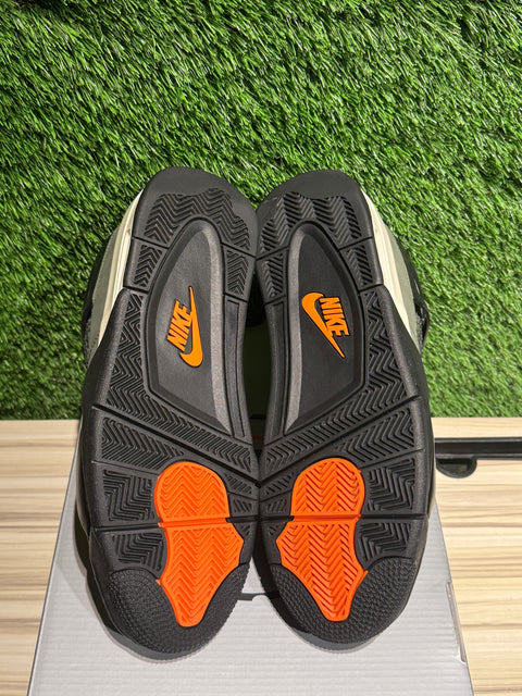 Jordan 4 Retro OG SP Undefeated (2025)