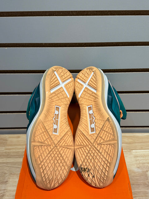 Nike Lebron 10 Miami Dolphins (GS) Sz 6.5Y