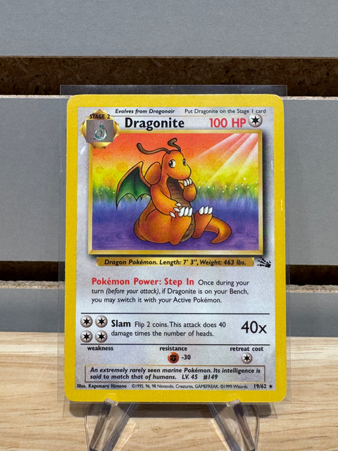 Dragonite (19) - Fossil (FO) Pokemon