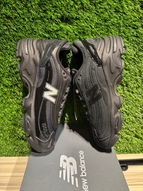 New Balance 1000 BEAMS Black Sz 9M