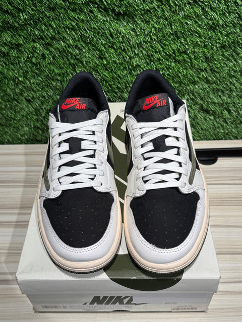 Jordan 1 Retro Low OG SP Travis Scott Olive (Women's) Sz 9