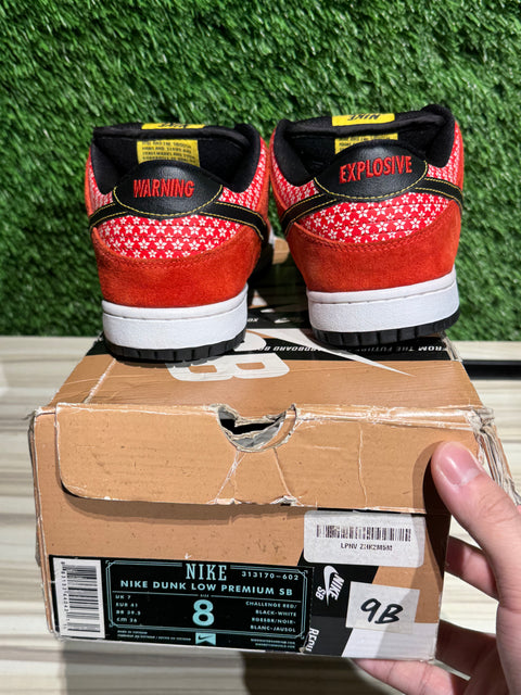Nike SB Dunk Low Red Firecracker Sz 8