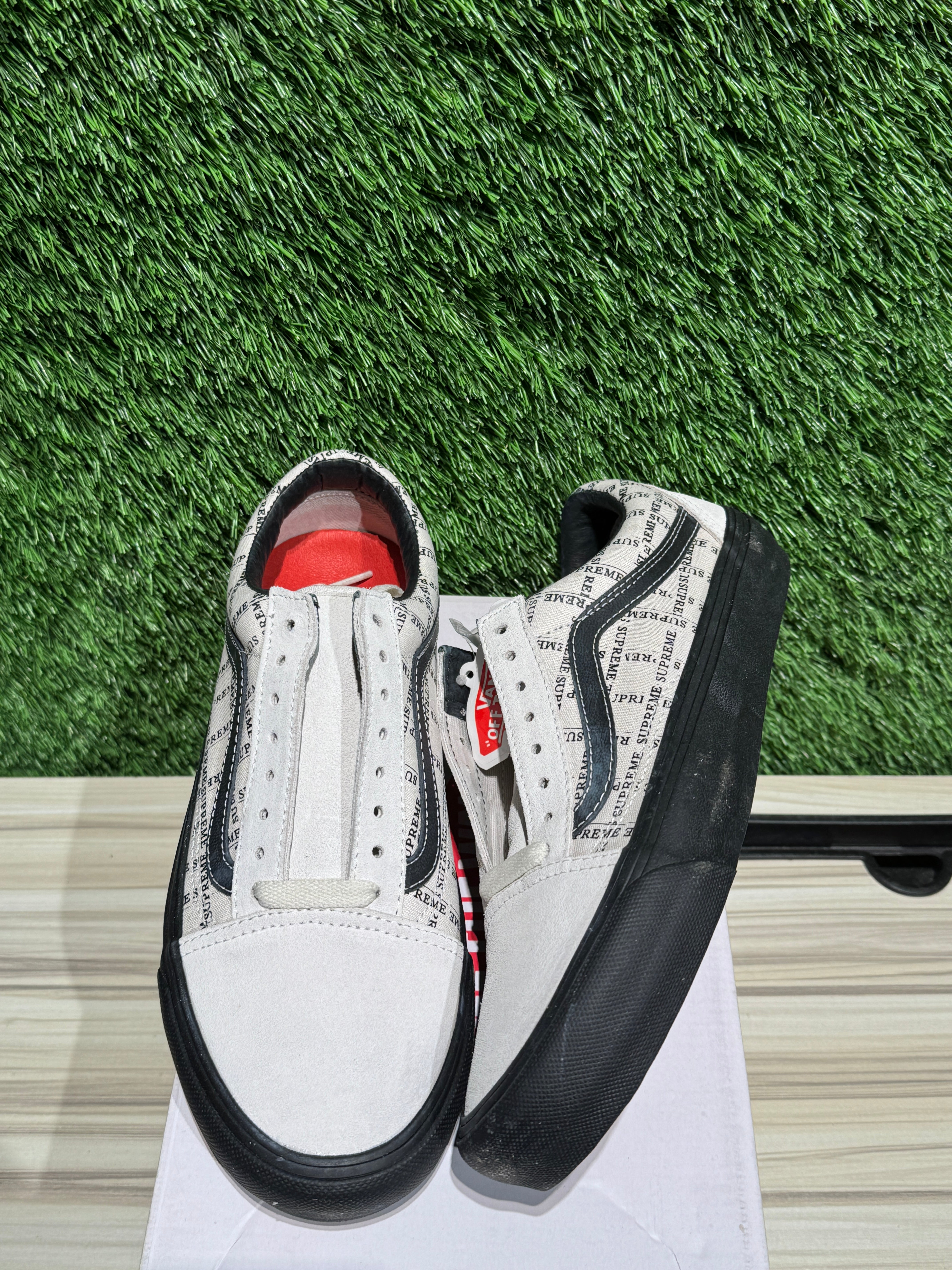 Vans Old Skool Supreme Grid White Sz 8M – Sneak City