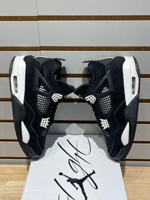 Jordan 4 Retro White Thunder Sz 7.5