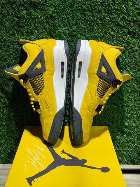 Jordan 4 Retro Lightning (2021) Sz 9.5M,.,
