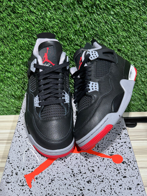 Jordan 4 Retro Bred Reimagined Sz 8.5