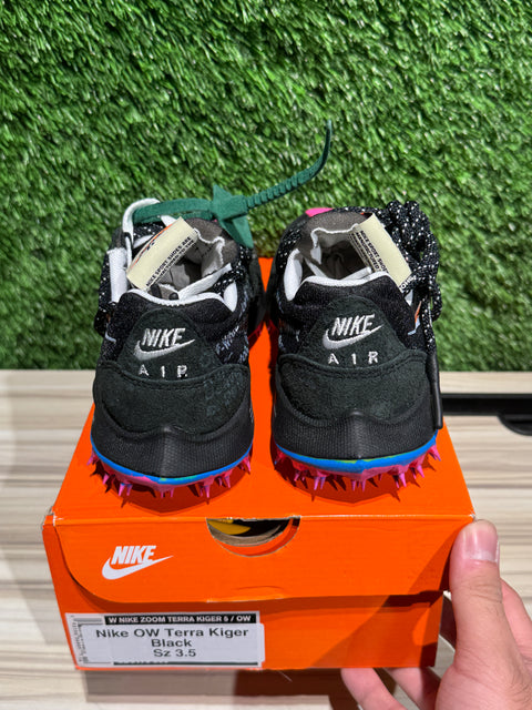 Nike Zoom Terra Kiger 5 Off-White Black (Women's) Sz 3.5M / 5W