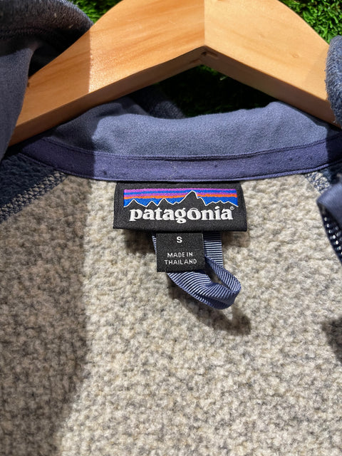 Patagonia Grey Navy Fleece Quarter Zip Sz S
