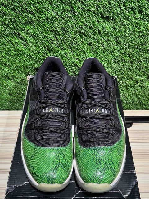 Jordan 11 Retro Low Green Snakeskin Sz 10.5M