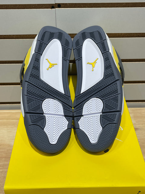 Jordan 4 Retro Lightning (2021) Sz 10