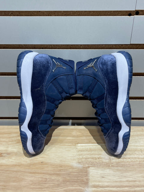 Jordan 11 Retro Midnight Navy (Women's) Sz 6.5W/5M