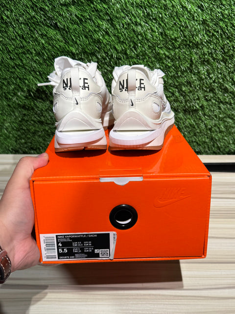 Nike Vaporwaffle sacai Sail Gum Sz 4M
