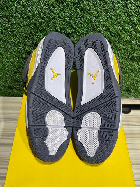 Jordan 4 Retro Lightning (2021) Sz 12M