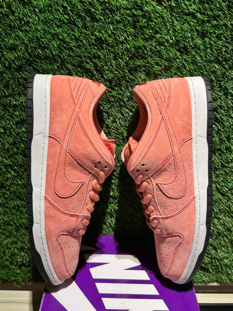 Nike SB Dunk Low Pink Pig Sz 13M