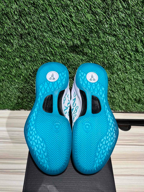 Nike Kobe 8 Protro Radiant Emerald Sz 4M