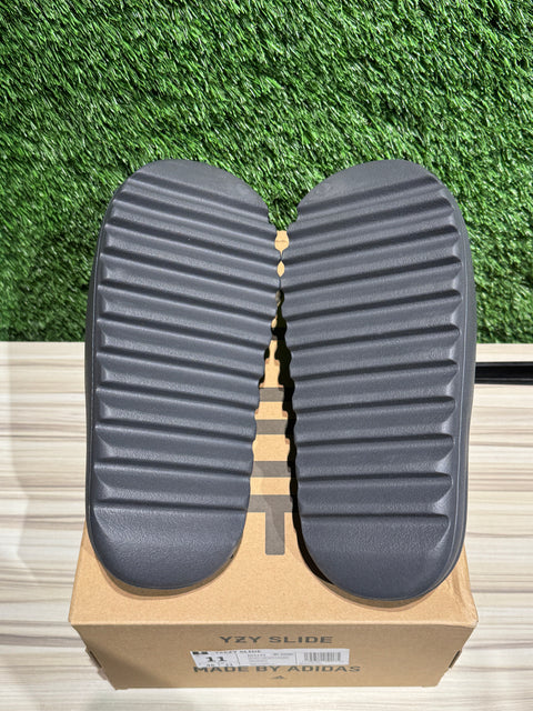 adidas Yeezy Slide Granite Sz 11