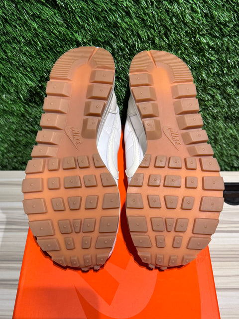 Nike Vaporwaffle sacai Sail Gum Sz 4M