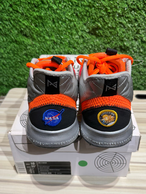Nike PG 3 NASA Sz 10