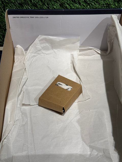 Jordan 1 Low OG Obsidian UNC Sz 9.5